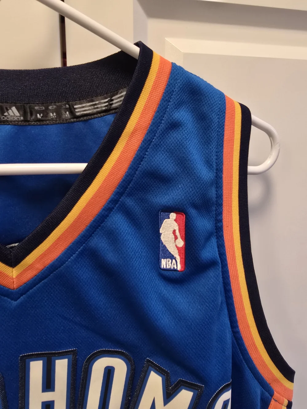 Adult NBA Medium Adidas Oklahoma City Thunder Westbrook #0 Basketball Jersey +2